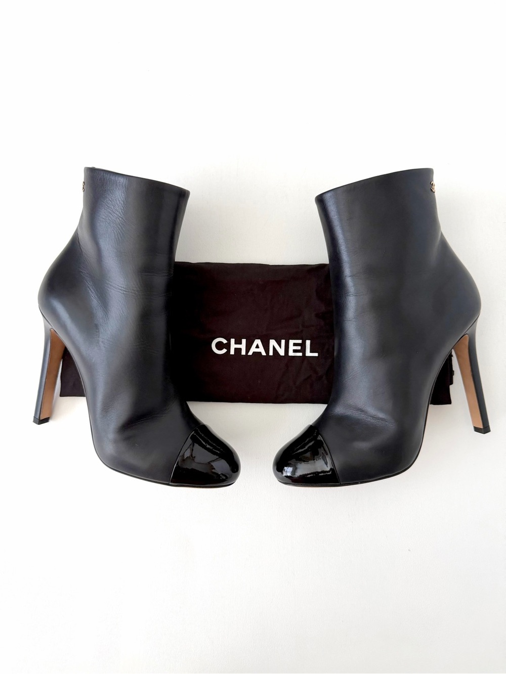 CHANEL | Black Leather CC Cap Toe Ankle Booties Boots Stiletto Heel EU 37